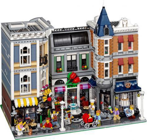 LEGO Icons Assembly Square