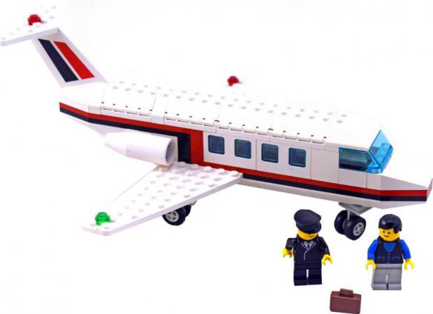 LEGO Town Jet Airliner
