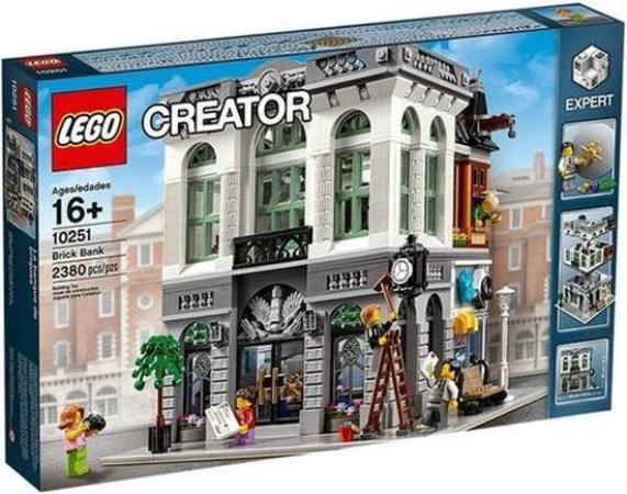 LEGO Icons Brick Bank