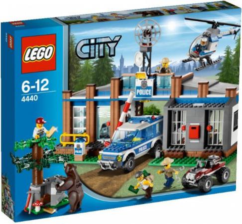 LEGO City Bospolitiebureau